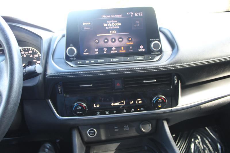 Nissan Rogue FWD SV 2022