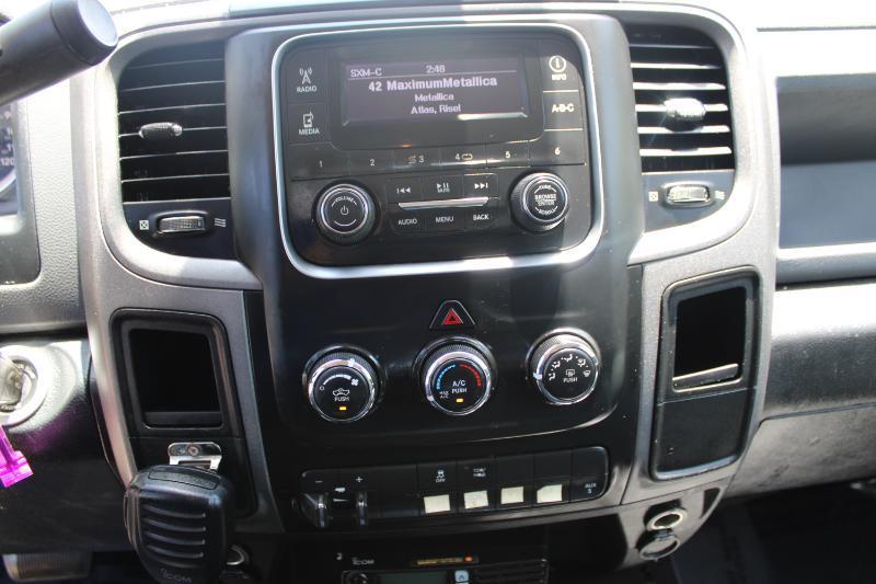 RAM 2500 4WD Reg Cab 140.5" Tradesman 2016