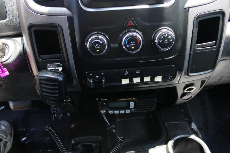 RAM 2500 4WD Reg Cab 140.5" Tradesman 2016