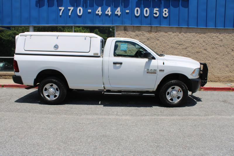 RAM 2500 4WD Reg Cab 140.5" Tradesman 2016