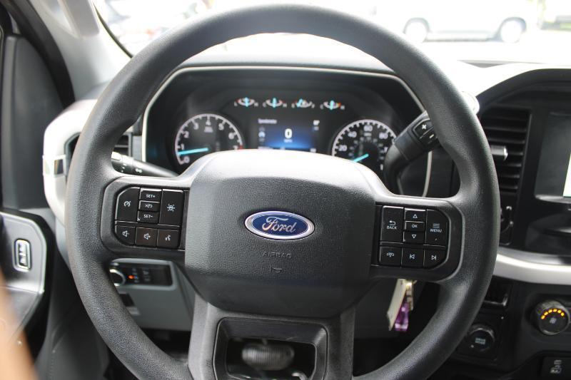 Ford F-150 XL 2WD Reg Cab 8' Box 2021