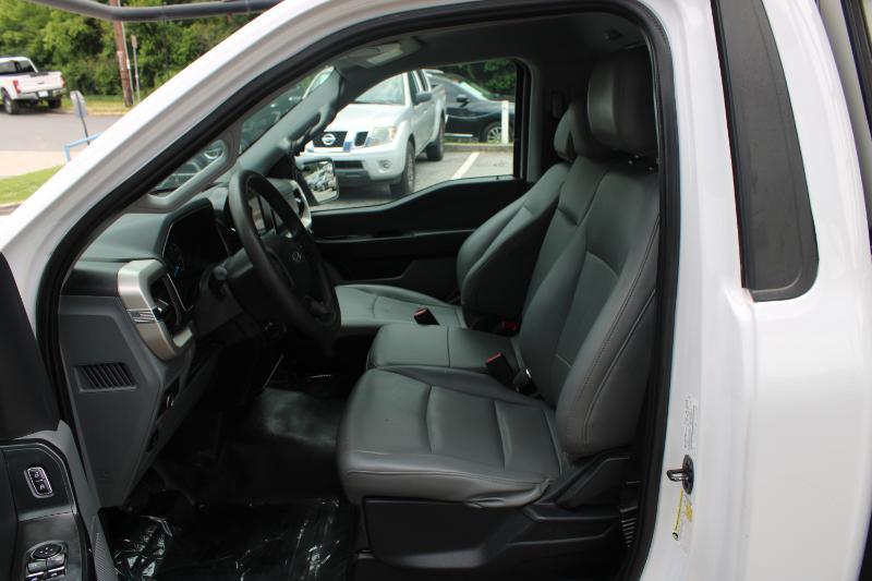 Ford F-150 XL 2WD Reg Cab 8' Box 2021