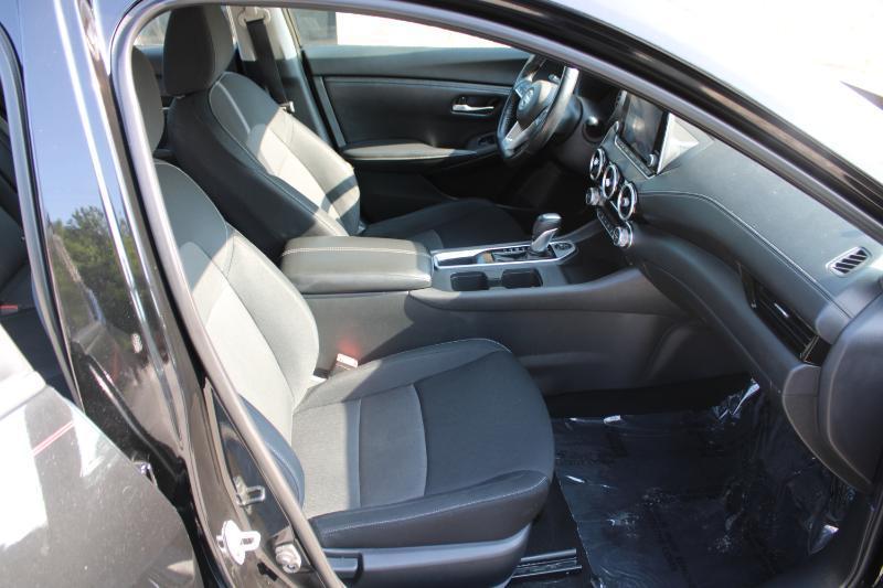 Nissan Sentra SV CVT 2021