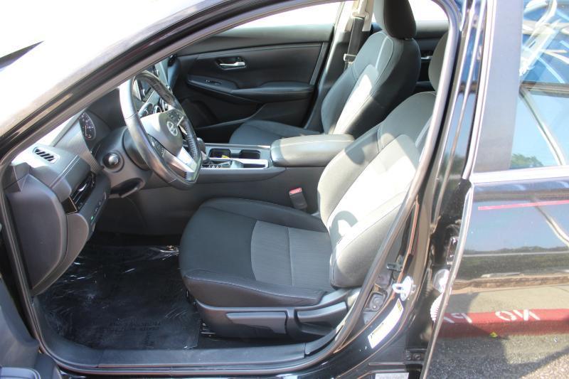 Nissan Sentra SV CVT 2021