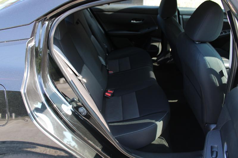 Nissan Sentra SV CVT 2021