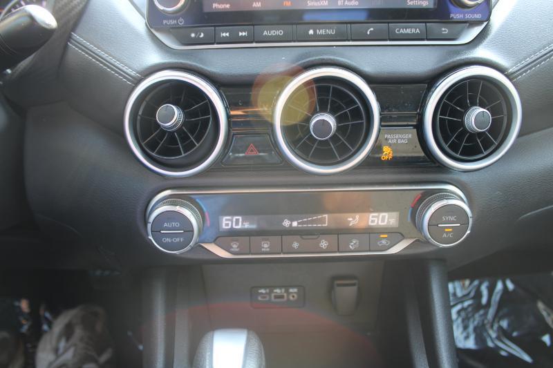 Nissan Sentra SV CVT 2021