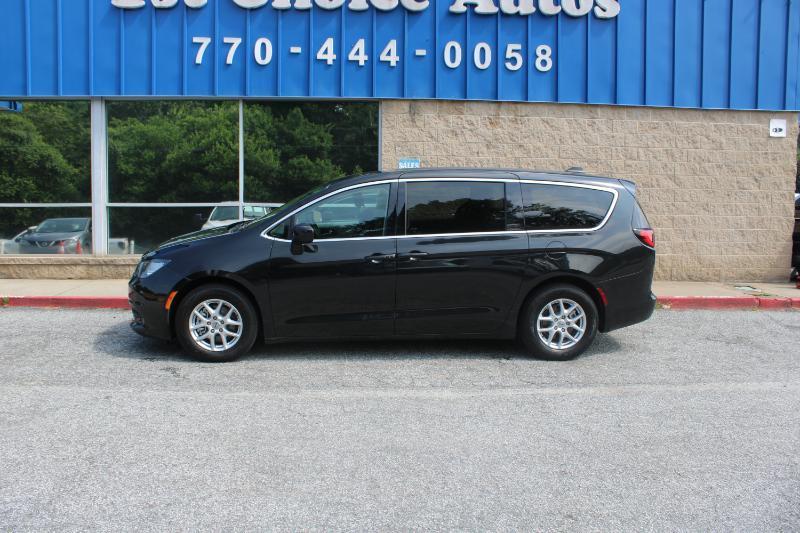 Chrysler Voyager LX FWD 2022