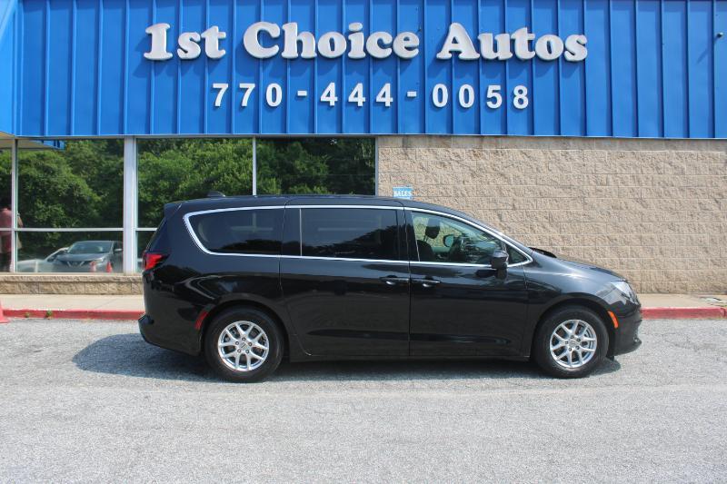 Chrysler Voyager LX FWD 2022