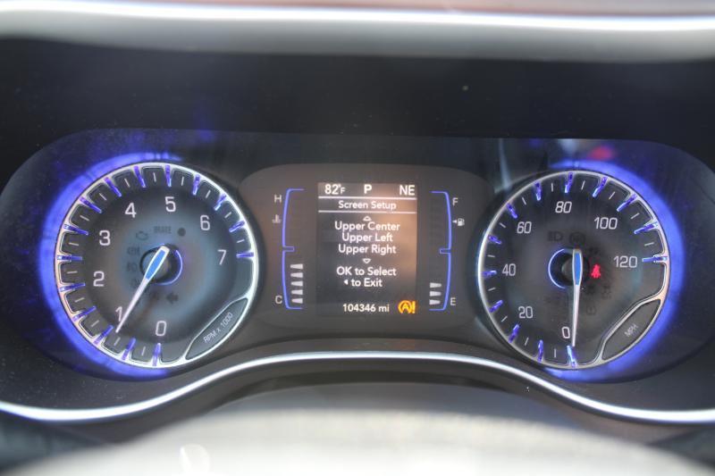 Chrysler Voyager LX FWD 2022