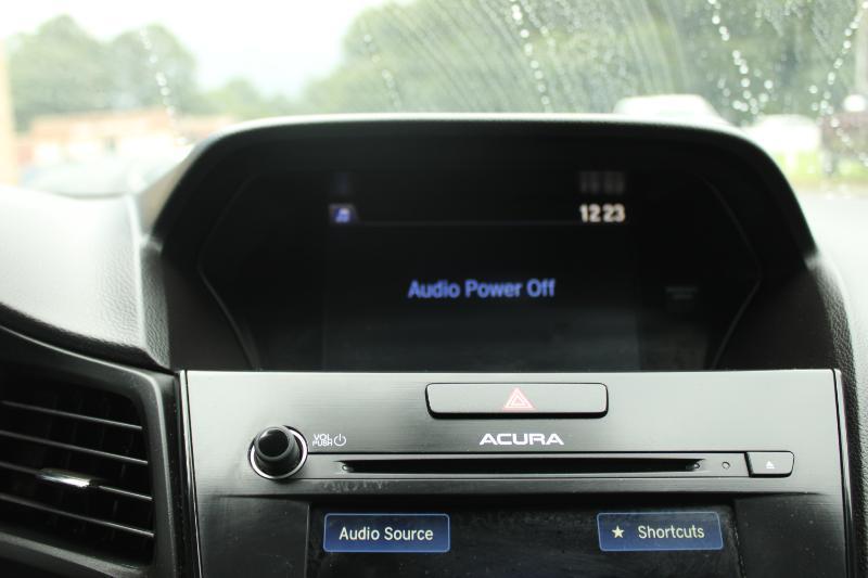 Acura ILX Sedan w/Technology Plus Pkg 2017