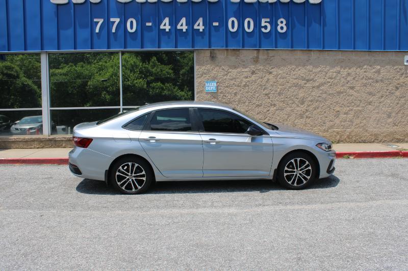 Volkswagen Jetta Sport Auto 2025