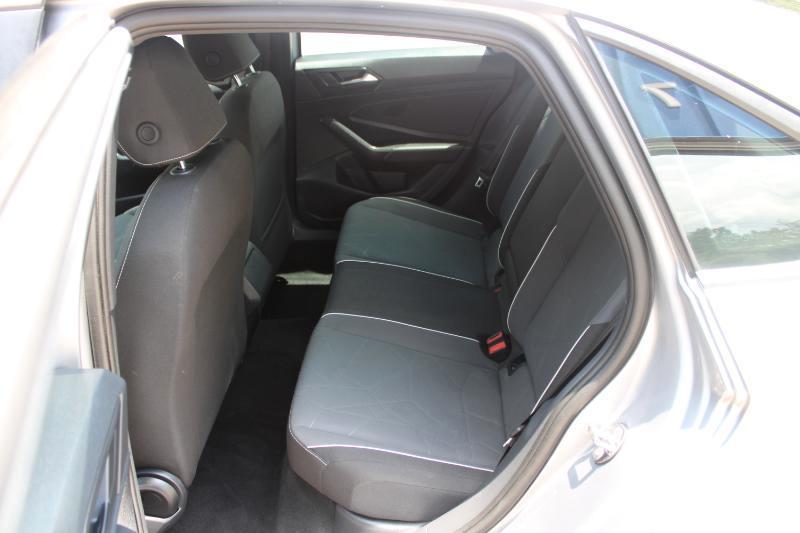 Volkswagen Jetta Sport Auto 2025