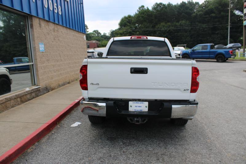 Toyota Tundra 4WD SR5 CrewMax 5.5' Bed 5.7L FFV (Natl) 2018