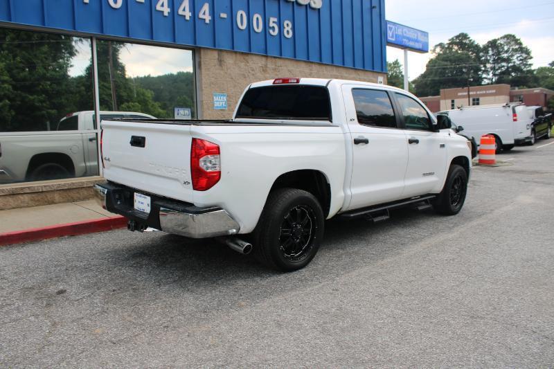 Toyota Tundra 4WD SR5 CrewMax 5.5' Bed 5.7L FFV (Natl) 2018