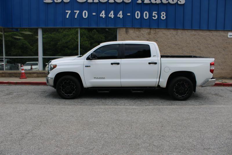 Toyota Tundra 4WD SR5 CrewMax 5.5' Bed 5.7L FFV (Natl) 2018