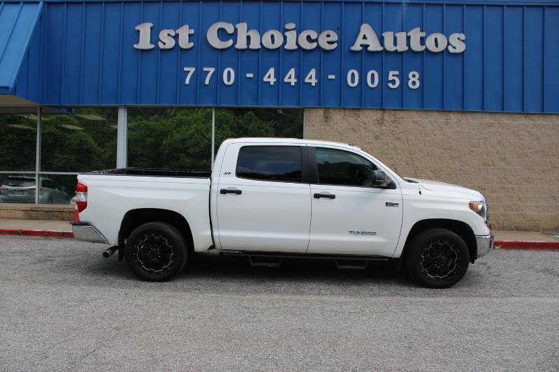 Toyota Tundra 4WD SR5 CrewMax 5.5' Bed 5.7L FFV (Natl) 2018