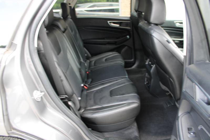 Ford Edge Titanium FWD 2021