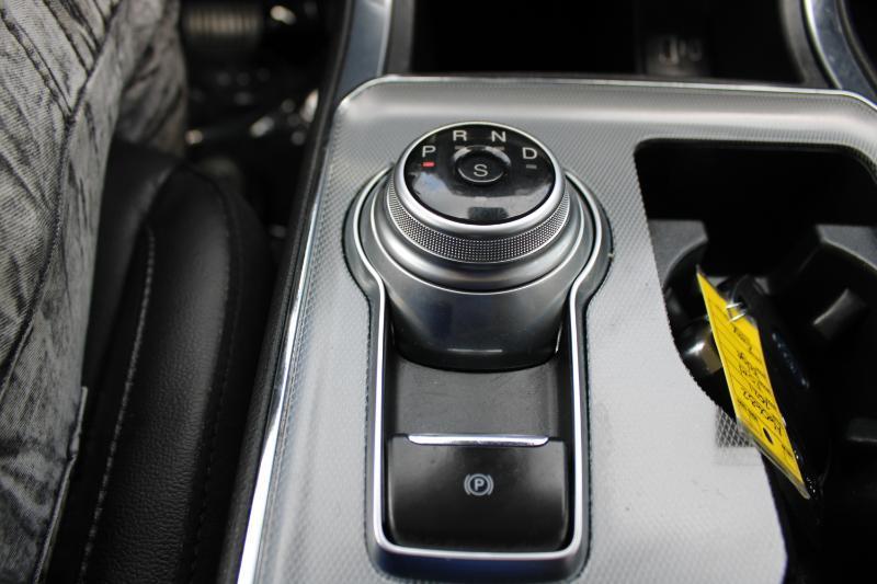 Ford Edge Titanium FWD 2021