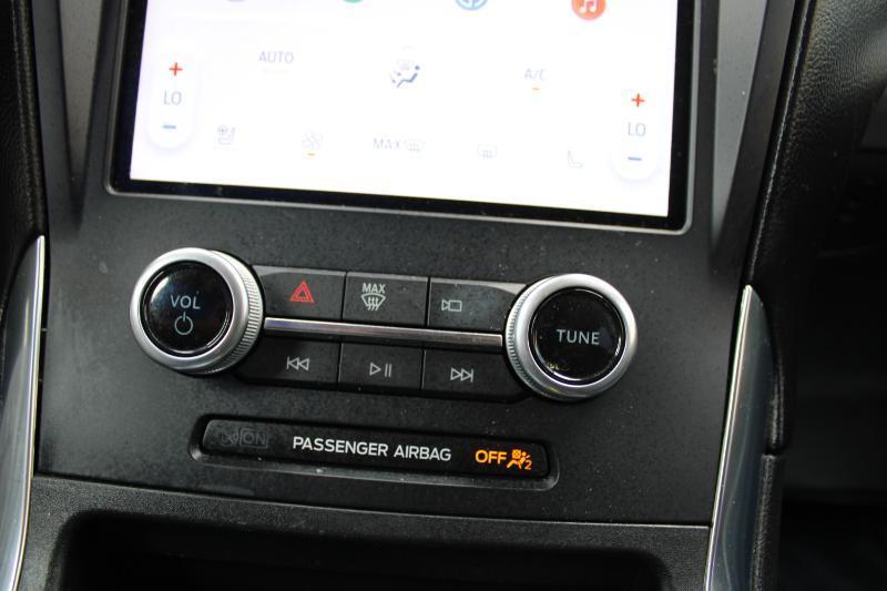 Ford Edge Titanium FWD 2021