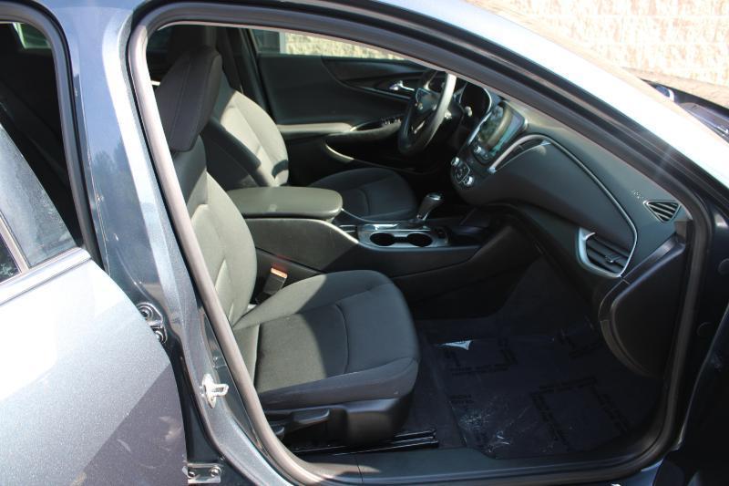 Chevrolet Malibu 4dr Sdn LS w/1LS 2020