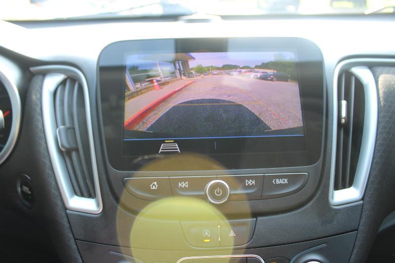 Chevrolet Malibu 4dr Sdn LS w/1LS 2020