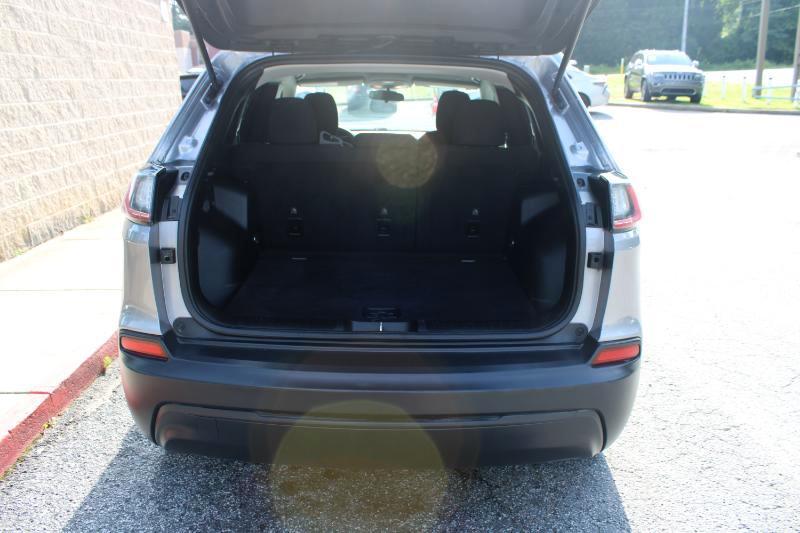 Jeep Cherokee Latitude FWD 2019