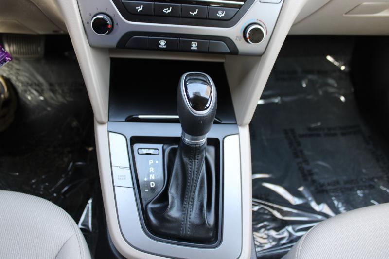 Hyundai Elantra SE 2.0L Auto (Ulsan) *Ltd Avail* 2017