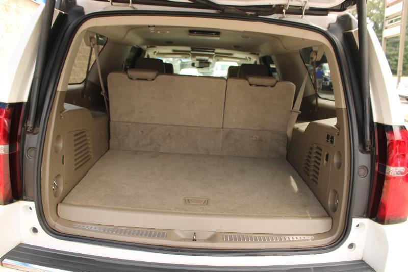 Chevrolet Suburban 2WD 4dr 1500 LTZ 2016