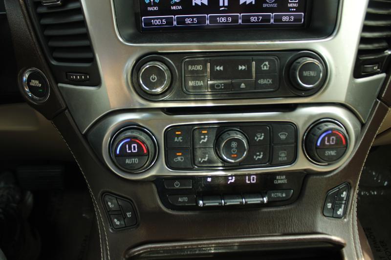 Chevrolet Suburban 2WD 4dr 1500 LTZ 2016