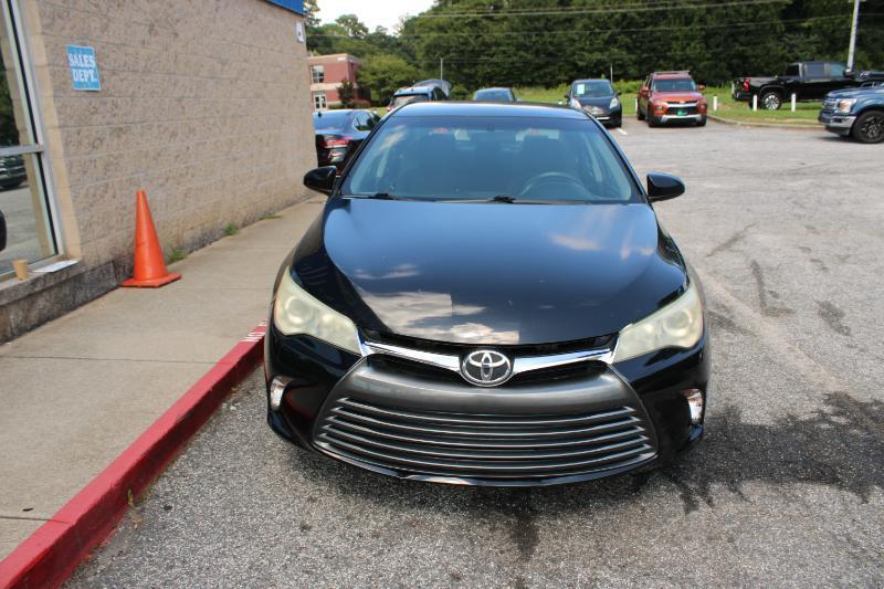Toyota Camry 4dr Sdn I4 Auto XLE (Natl) 2015