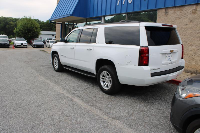 Chevrolet Suburban 2WD 4dr 1500 LT 2017