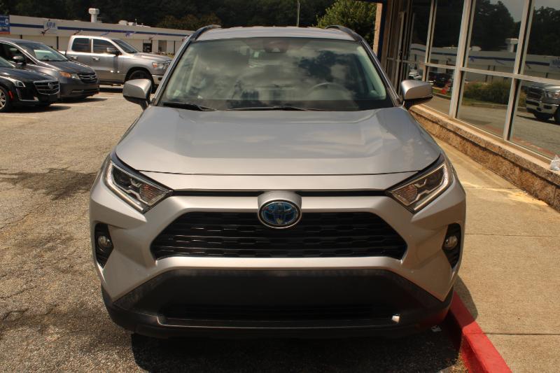 Toyota RAV4 Hybrid XLE AWD (Natl) 2021
