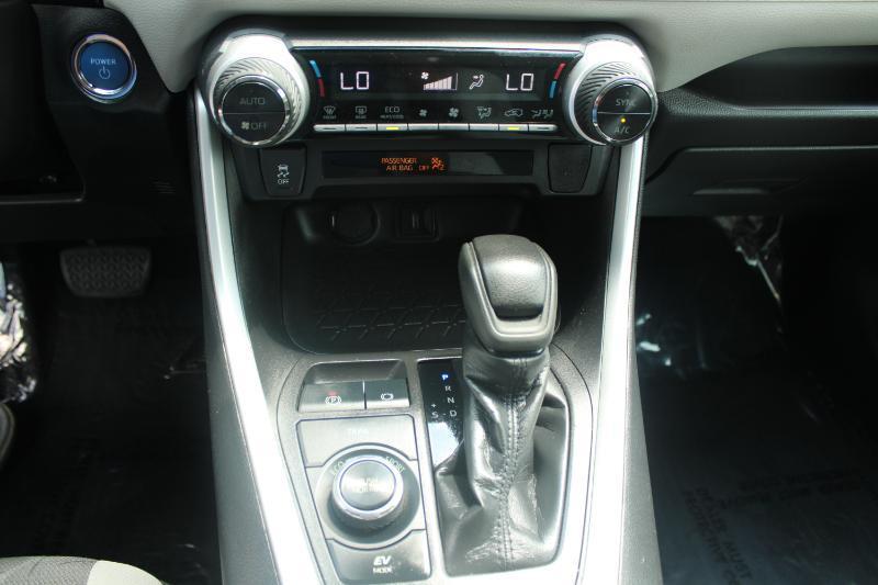 Toyota RAV4 Hybrid XLE AWD (Natl) 2021