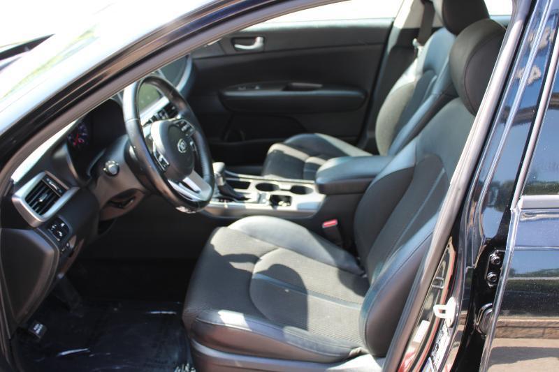 Kia Optima S Auto 2020