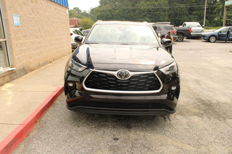 Toyota Highlander XLE FWD (Natl) 2022