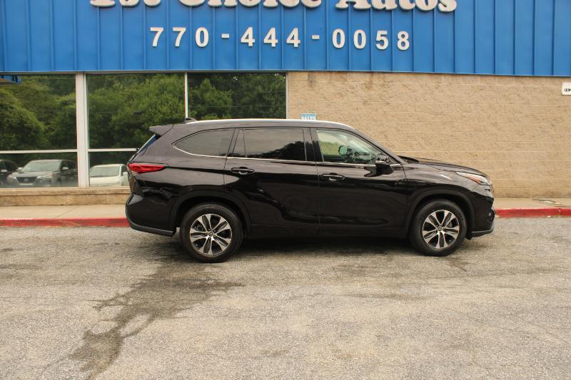 Toyota Highlander XLE FWD (Natl) 2022