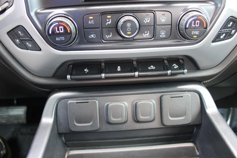 GMC Sierra 1500 4WD Crew Cab 143.5" SLT 2017