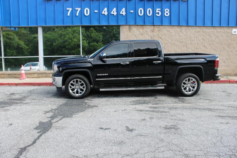 GMC Sierra 1500 4WD Crew Cab 143.5" SLT 2017