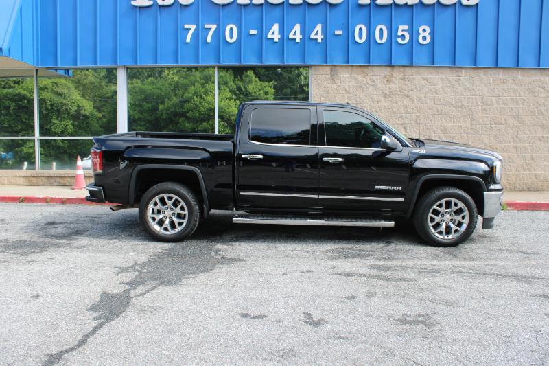 GMC Sierra 1500 4WD Crew Cab 143.5" SLT 2017