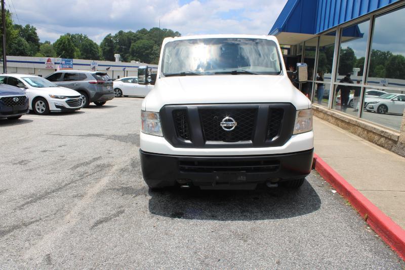 Nissan NV Standard Roof 2500 V8 S 2016