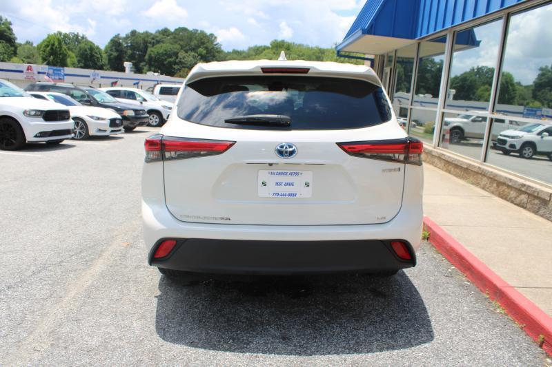 Toyota Highlander Hybrid LE AWD (Natl) 2021