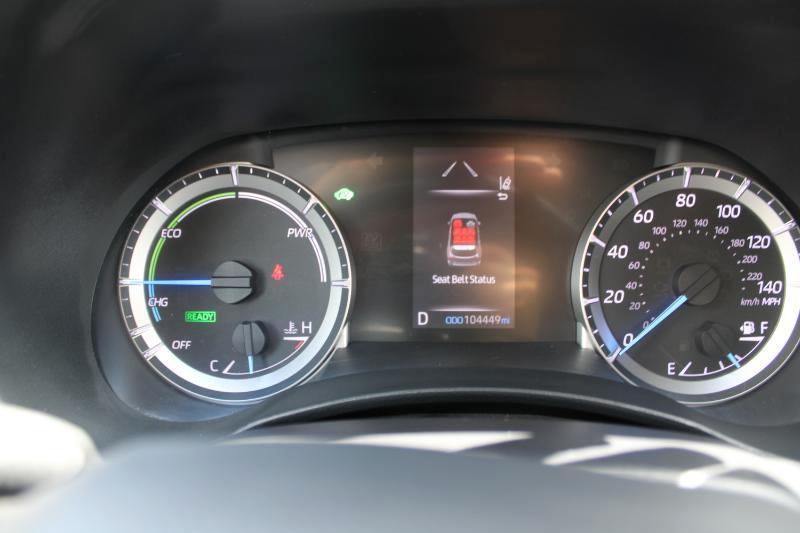 Toyota Highlander Hybrid LE AWD (Natl) 2021