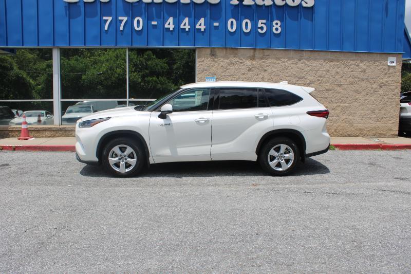 Toyota Highlander Hybrid LE AWD (Natl) 2021