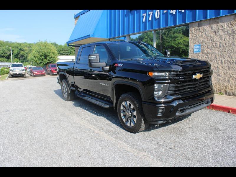 Chevrolet Silverado 2500HD 4WD Crew Cab 159" Custom 2024