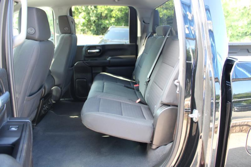 Chevrolet Silverado 2500HD 4WD Crew Cab 159" Custom 2024