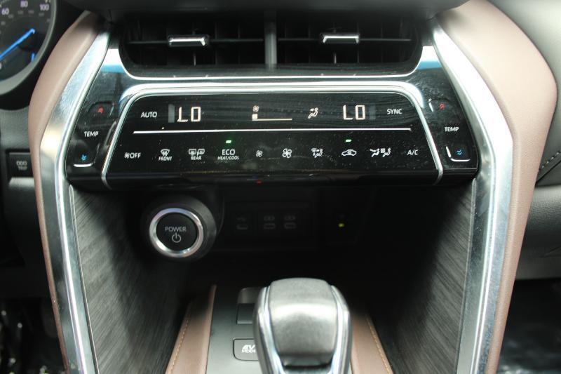 Toyota Venza LE AWD (Natl) 2023