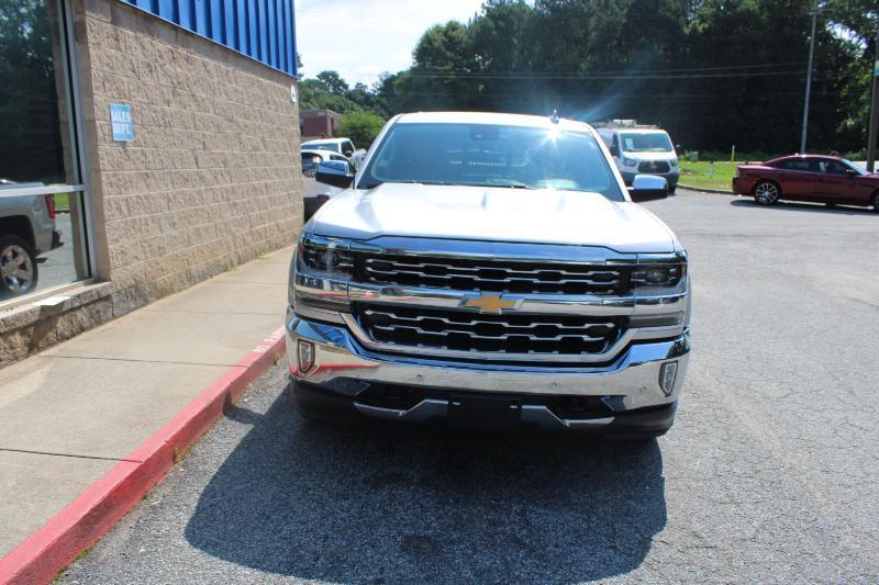 Chevrolet Silverado 1500 2WD Crew Cab 143.5" LTZ w/1LZ 2016