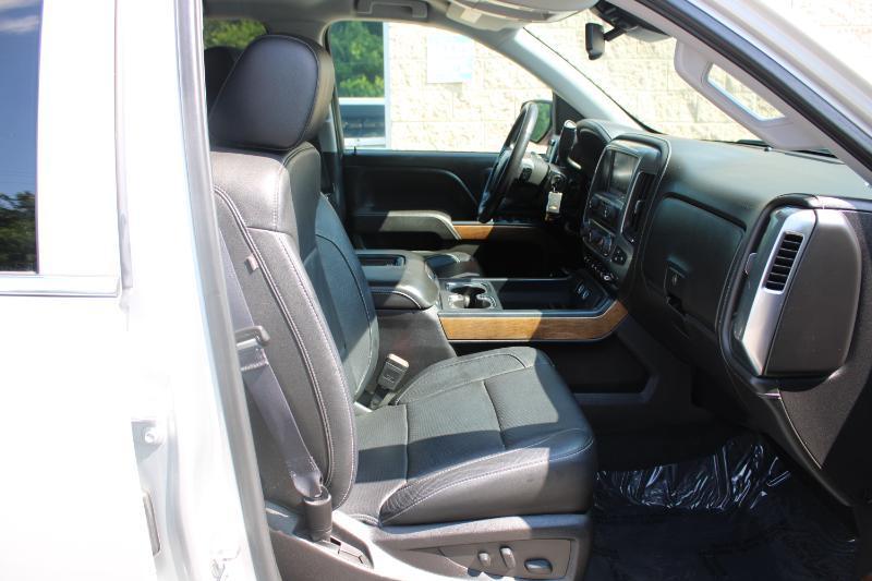 Chevrolet Silverado 1500 2WD Crew Cab 143.5" LTZ w/1LZ 2016