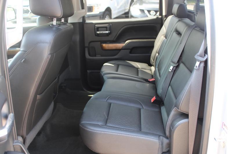 Chevrolet Silverado 1500 2WD Crew Cab 143.5" LTZ w/1LZ 2016