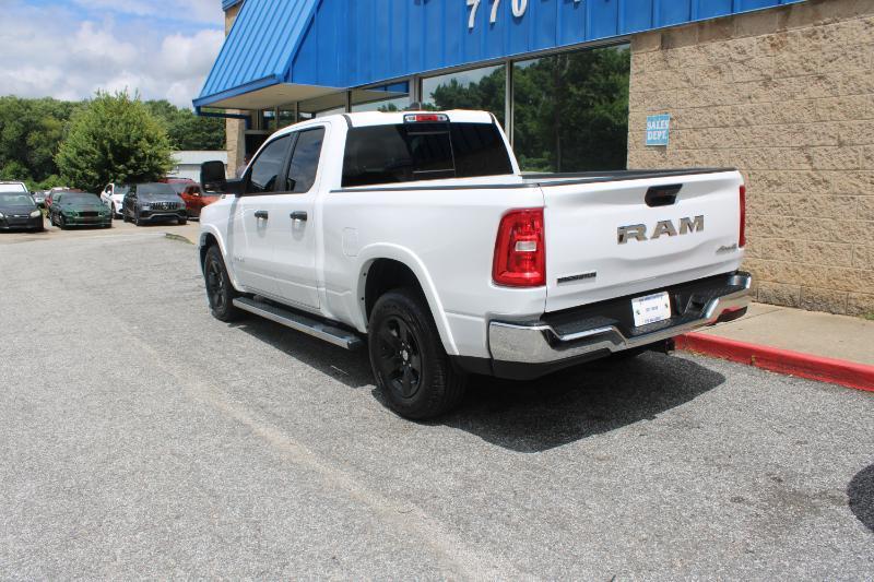 RAM 1500 Big Horn 4x4 Quad Cab 6'4" Box 2025